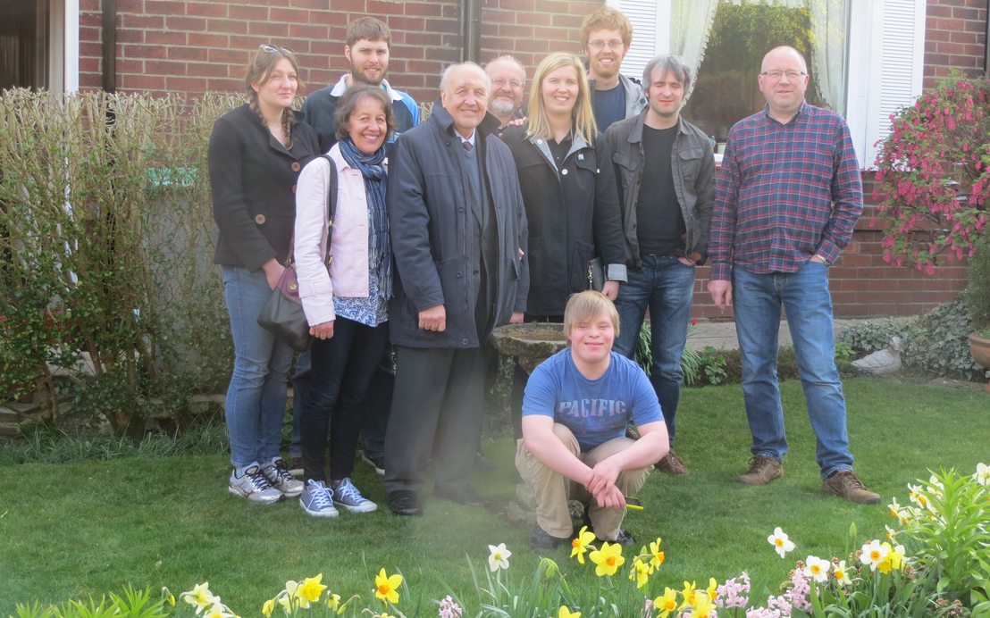Family photo outside Maving and Alma's family home, Ferndale